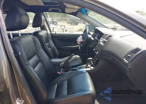 2006 Honda Accord 2.4 Ex from USA, damaged, VIN 1HGCM568X6A178370